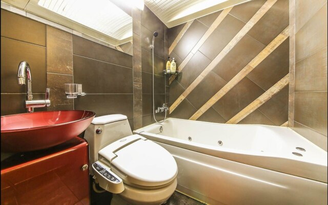 Nabi Hotel
