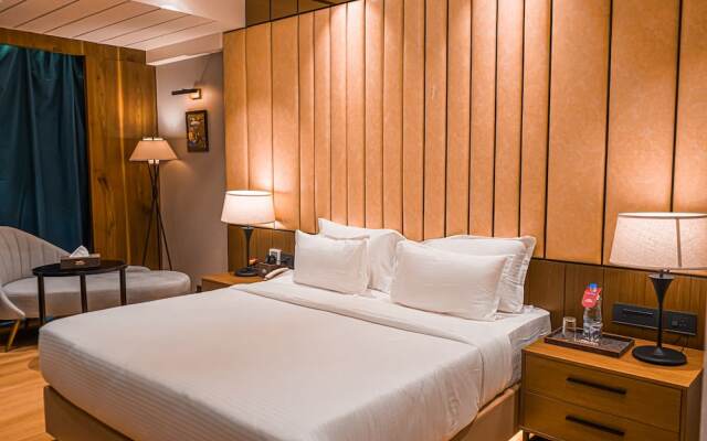 Hotel Avinash International