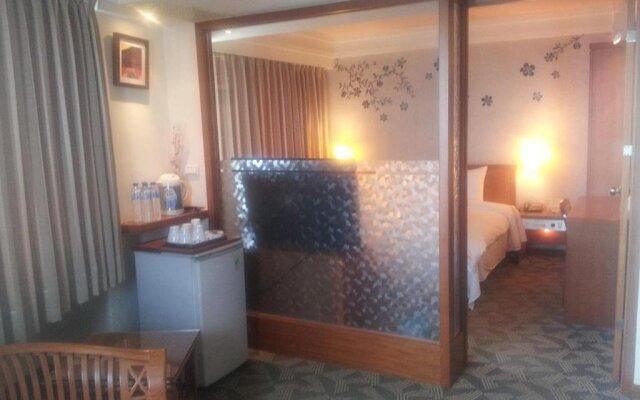 Bowa Hotel