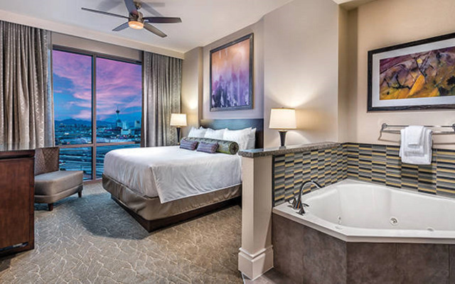 Club Wyndham Desert Blue