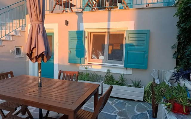 Thor & Freyja's of Poseidonia Syros Holiday House