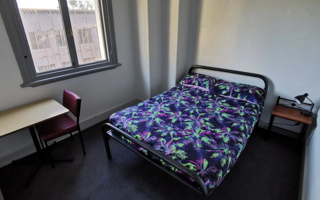 Britannia on William - Hostel – Guest Rooms – Perth