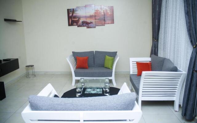 Cozy 2-bedroomed Apartment