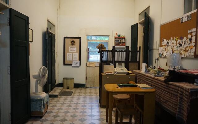 Baan Rub Aroon Guesthouse