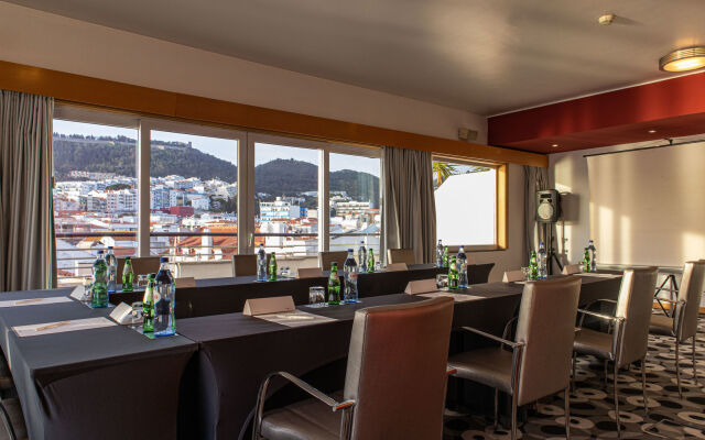 SANA Sesimbra Hotel