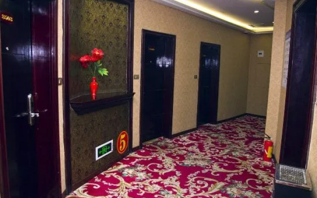 Donghai Hotel
