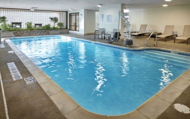 Courtyard State College