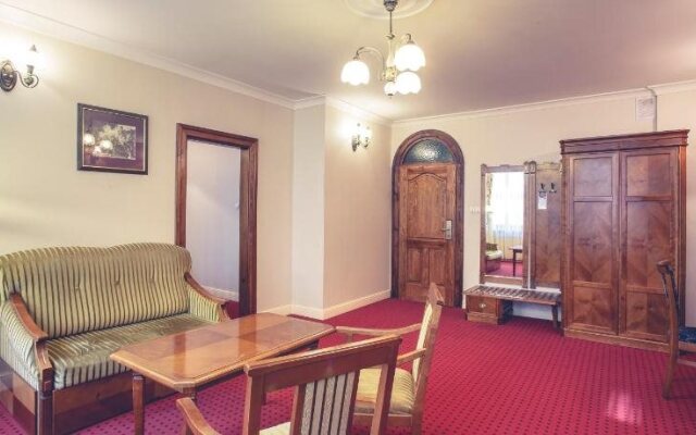 Hotel Heban