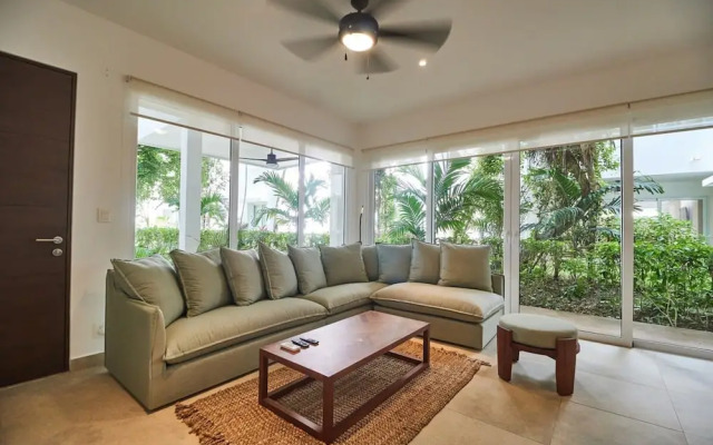 Amazing Apartment With Pools Gym BBQ Yoga Deck