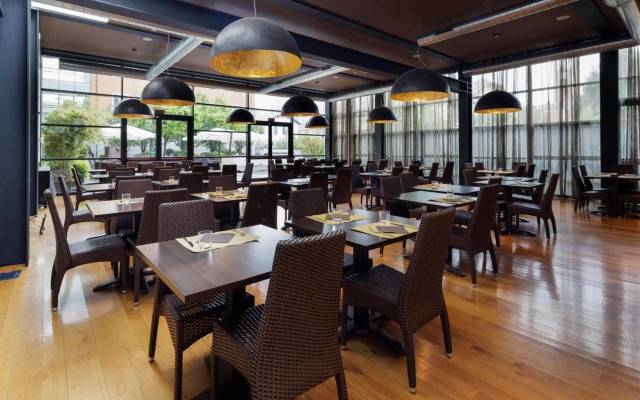 Best Western Falck Village Hotel
