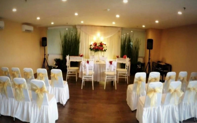 Yellow Bee Tangerang