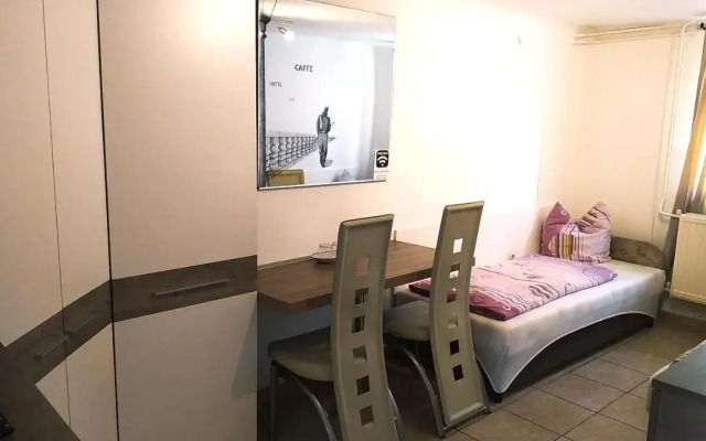 Hostel Maros