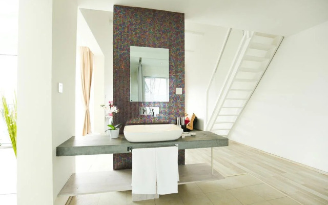 Xitang J Langman Zhenshui Holiday Hotel