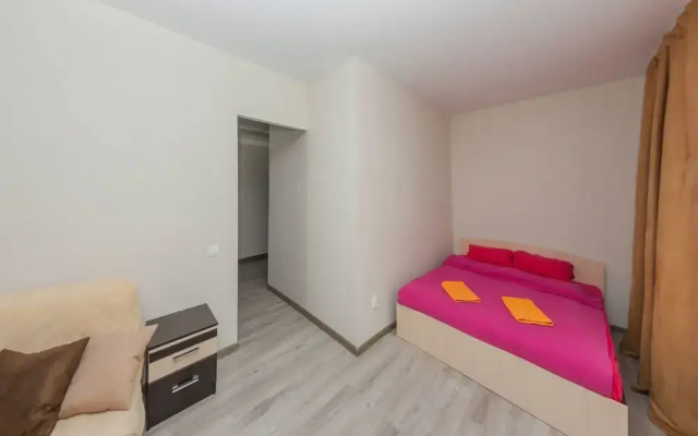 Apartment on Bratyev Zhabrovykh 7
