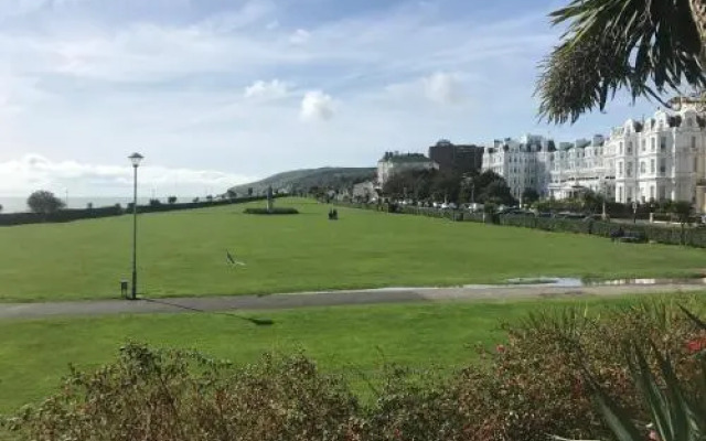 Carlton Courth Hotel Eastbourne