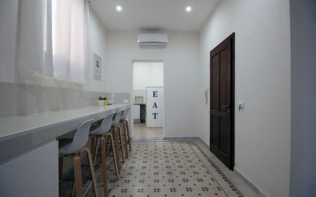 De Nobili's Apartment