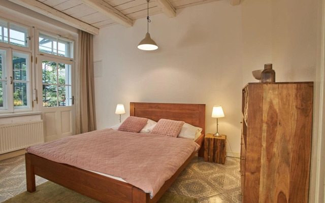 Jeruzalémská 10 - Synagogue Apartments