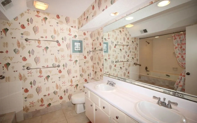 2376 Lighthouse Tennis by RedAwning