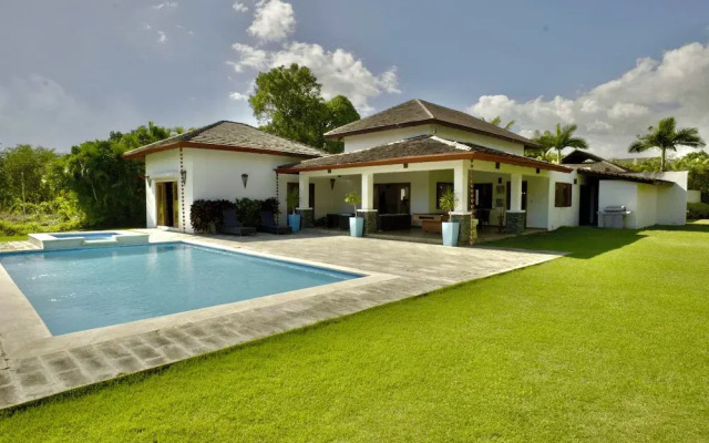Villa MB