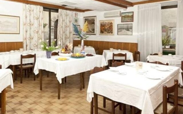 Hotel Marchi