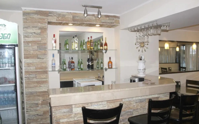 I.A.R. Hotel