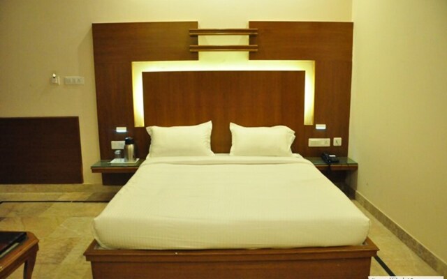 Hotel Basera Brij Bhoomi