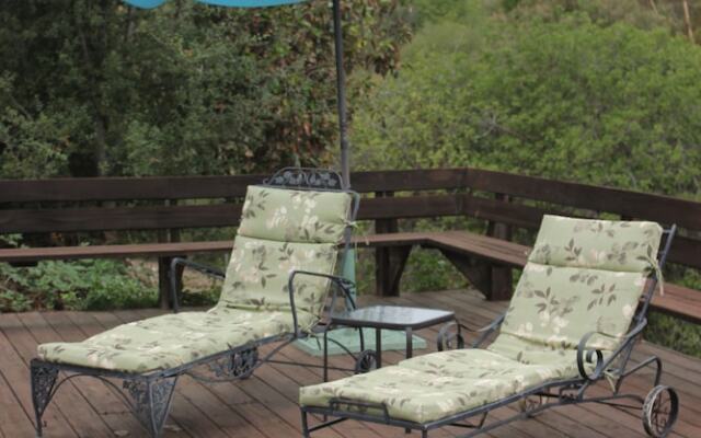 Sandra D's Country Guest House