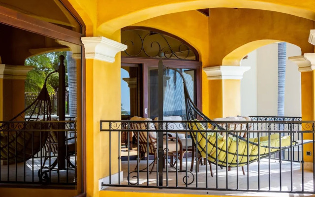 Mediterranean-style Flamingo Mansion Offers the Ultimate in Beachfront Luxury