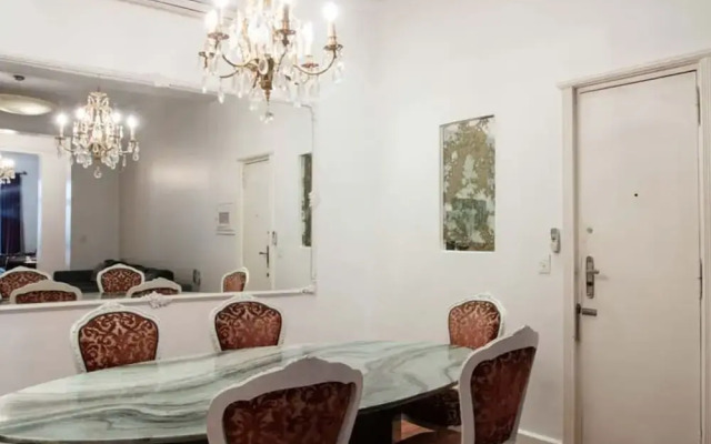 Purple Rain Elegant 2 Bedroom in Recoleta