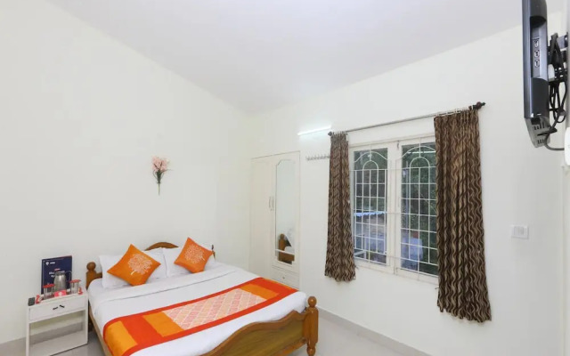 Rose Flower Nest by OYO Rooms