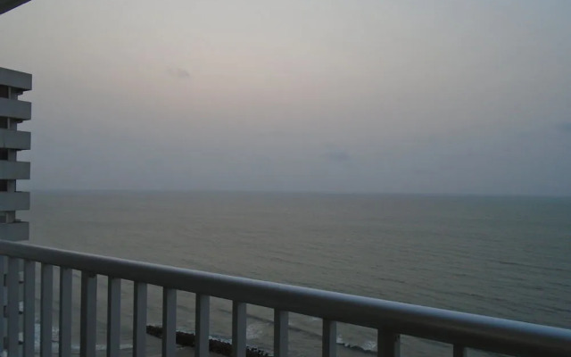 Apartamentos Palmetto - Frente al Mar - Bestbooking