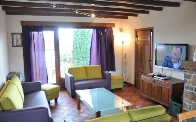 Pleasant and Luxurious House Located in Noiseux