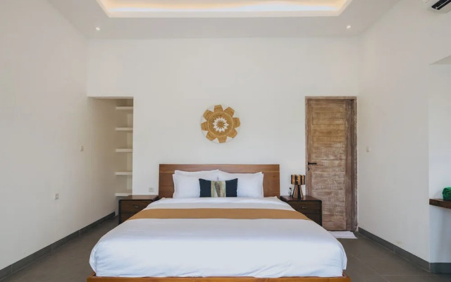 Santai Villa by Betterplace