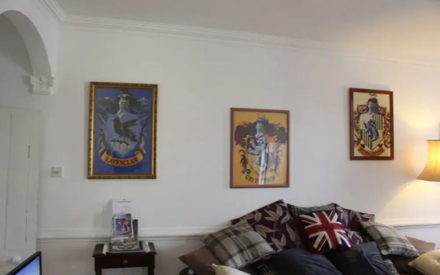 4bedhouse/leominster/hiking/castles/sleeps7/wifi