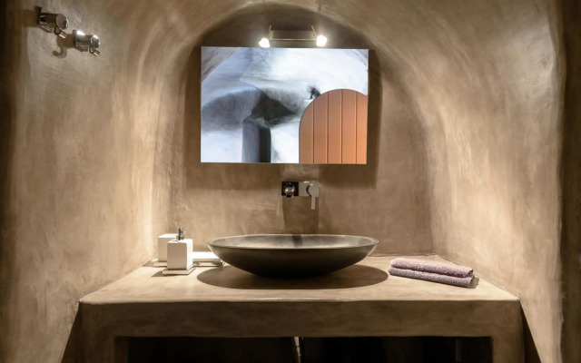 Kapari Natural Resort