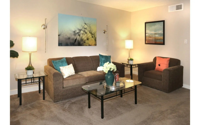 Riverside Suites