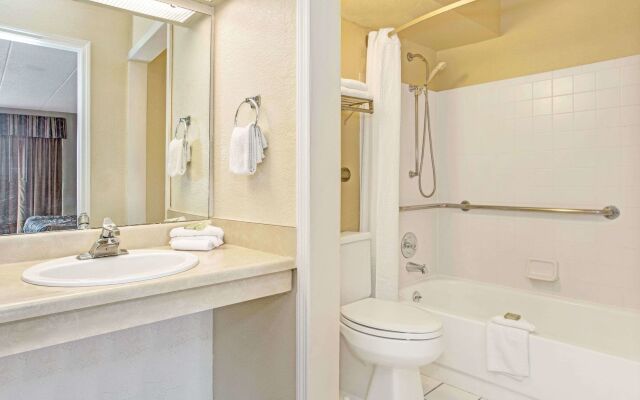 Quality Inn Mason Near Kings Island