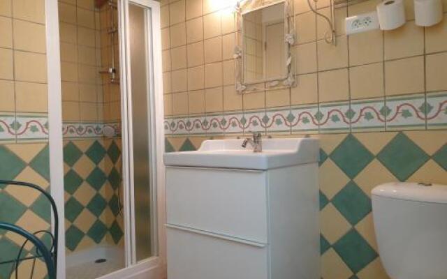 Residences Le Home  A Merula