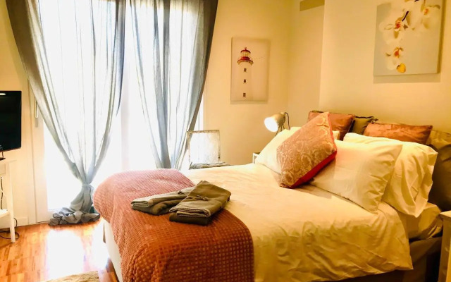 Sweet & cosy room next to the beach