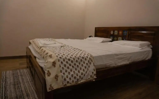Sultanpur Resorts