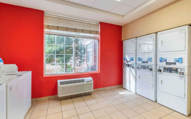 Extended Stay America Suites Chesapeake Greenbrier Circle