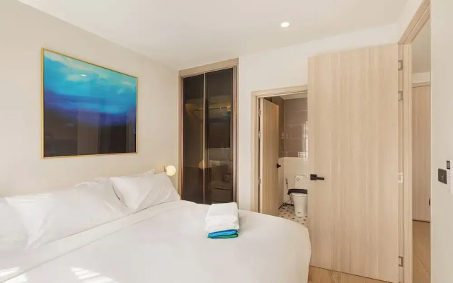 One bedroom Palmetto Condo Karon A512