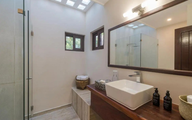 Beachfront bungalows- Soliman Bay