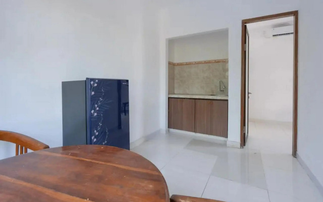 OYO 4003 Ceria Guesthouse SeminyakNearSeminyak Beach