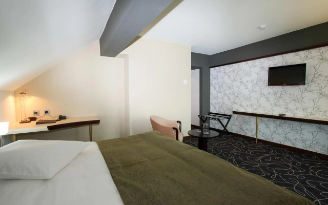 Hotel Orizont