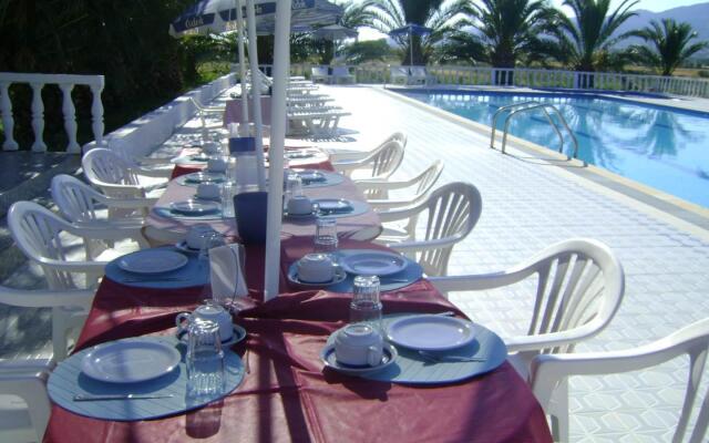 Mariliza Beach Hotel