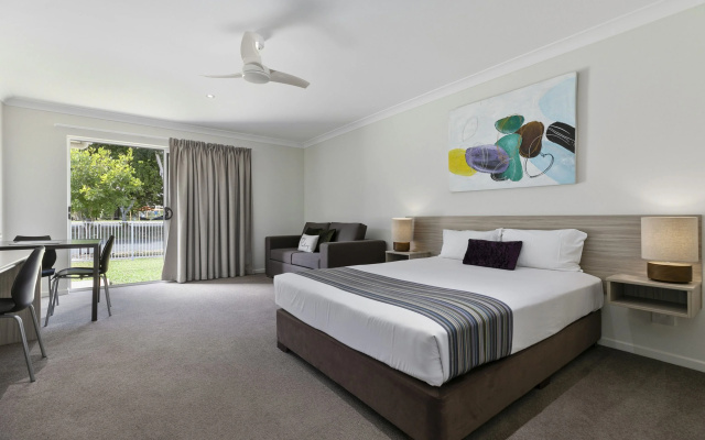 Beachside Boutique Motel Mackay – Guest Rooms – Mackay