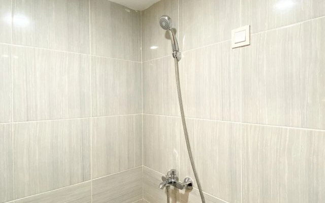 Good And Homey Studio At Vasanta Innopark Apartment