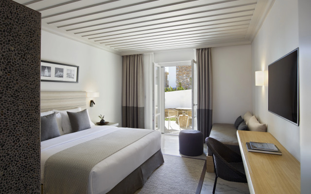 Summer Senses Luxury Resort