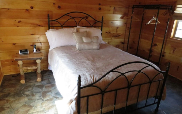 Creekside Resort